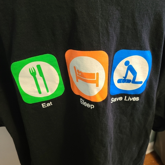 NWOT First Responder graphic black tee - Picture 3 of 8